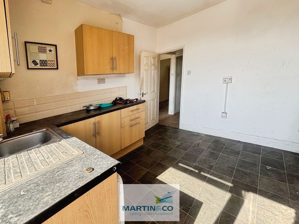 Property photo 3 of 13 22Bc600E-9-47Ed-8A35-6DC71Aa01Eda-9486-000002Af113