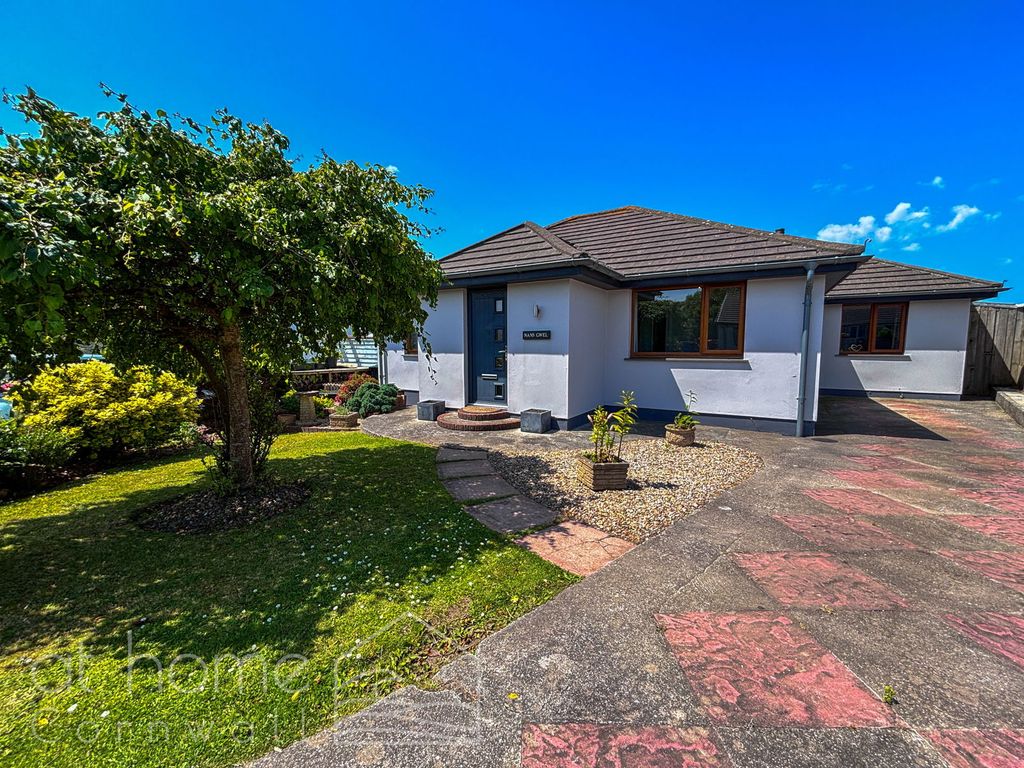 Property photo 1 of 49