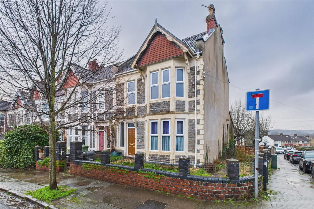 Property photo 3 of 31 9 Thingwall Park, Fishponds, Bristol Bs16 2Af | Fr