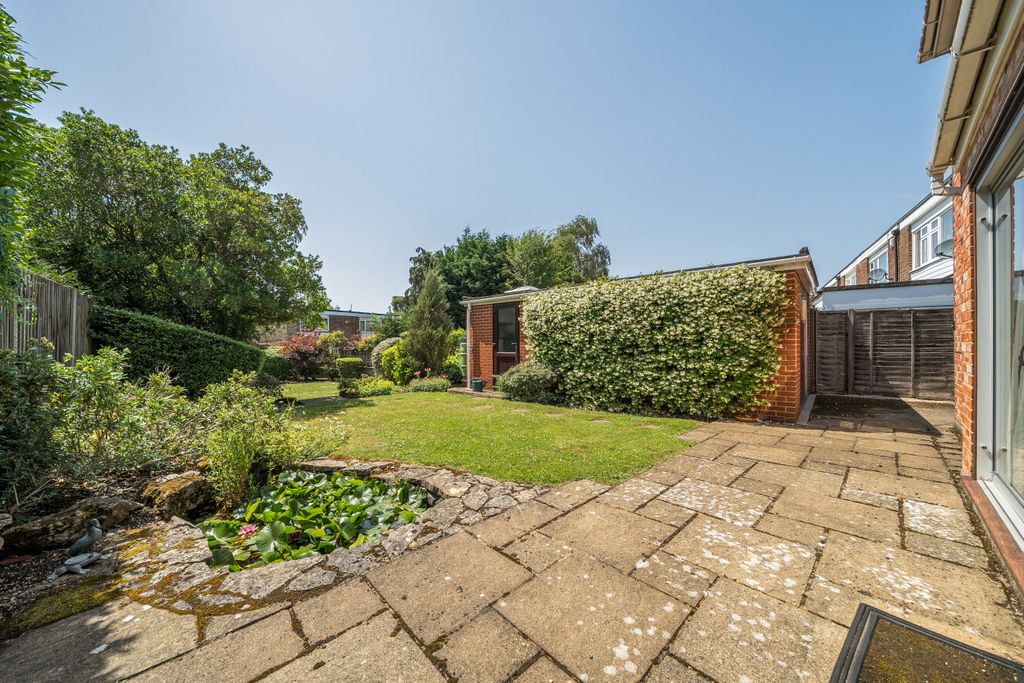 Property photo 2 of 20 1482900-16-6A3Abe...