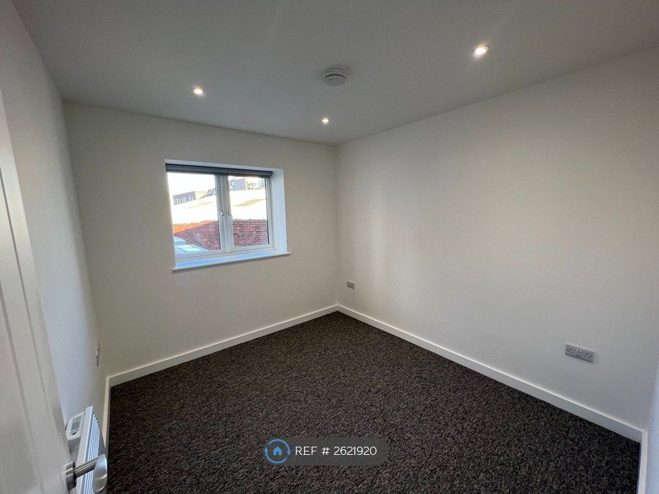 Property photo 3 of 6
