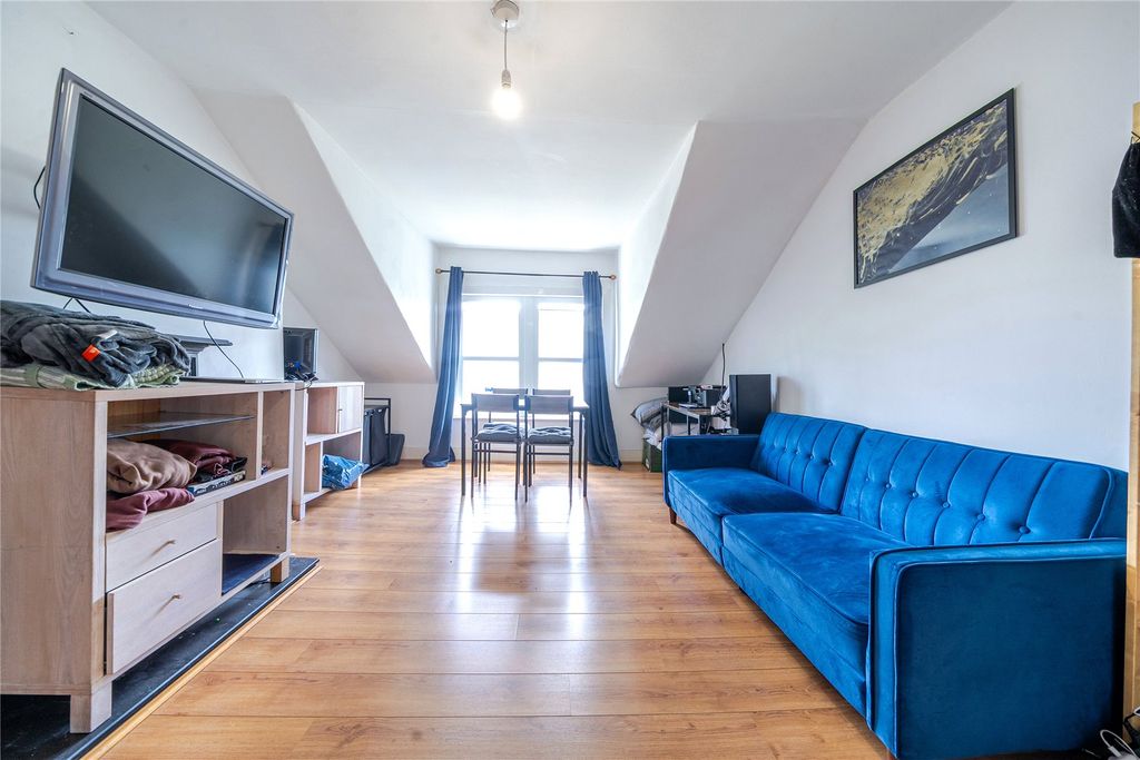Property photo 2 of 13 Picture No. 04