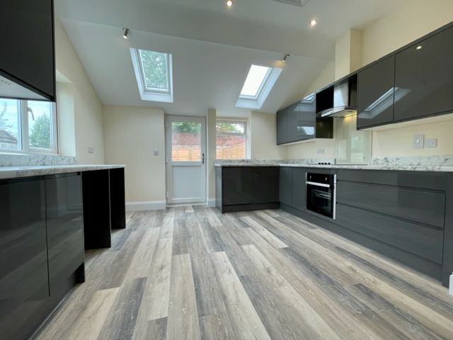 Property photo 2 of 15 Image