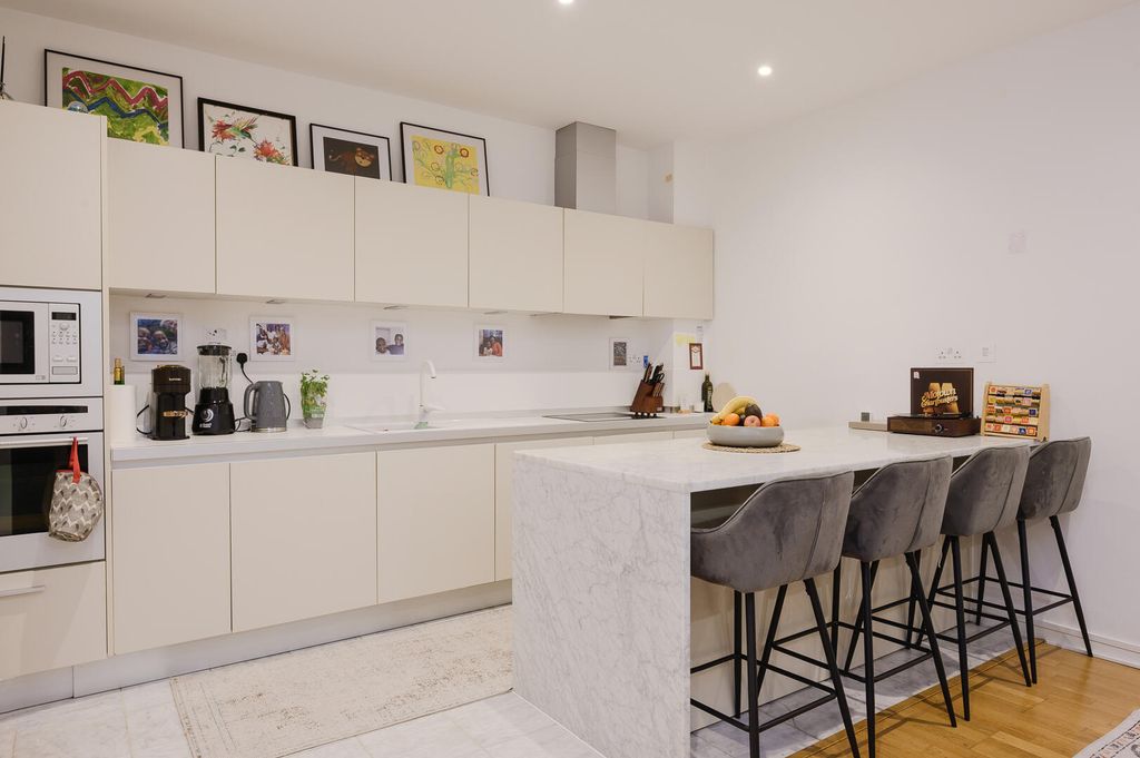 Property photo 2 of 13 Kitchen