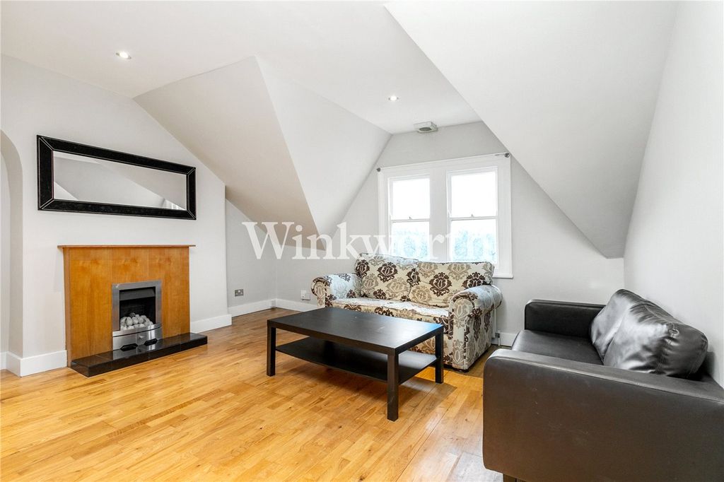 Property photo 2 of 13 Picture No. 07