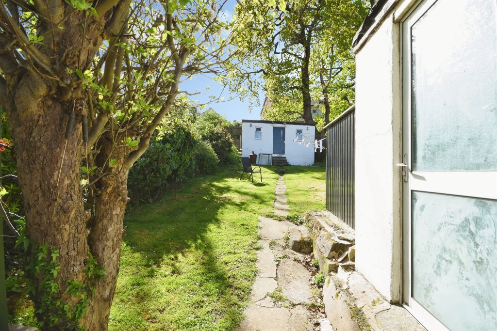 Property photo 3 of 24