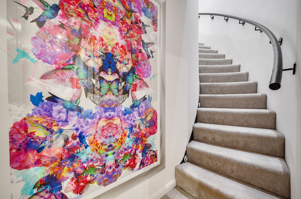 Property photo 3 of 14 1404337-2-6973777...