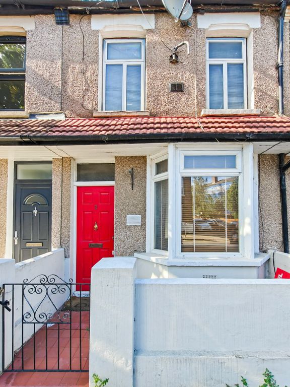 Property photo 1 of 11