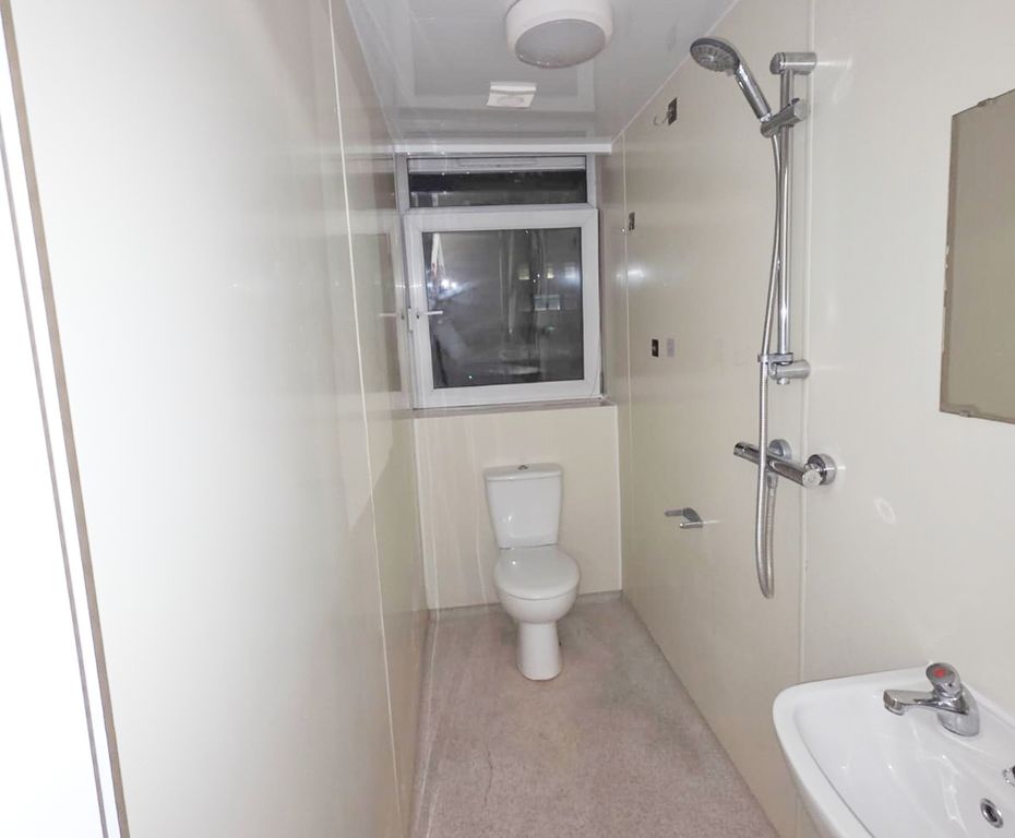 Property photo 3 of 6 Img-20251203-Wa0034