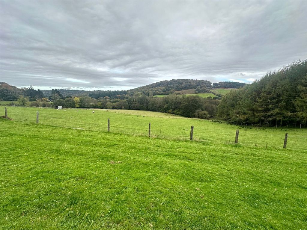 Property photo 1 of 5 Picture No. 04
