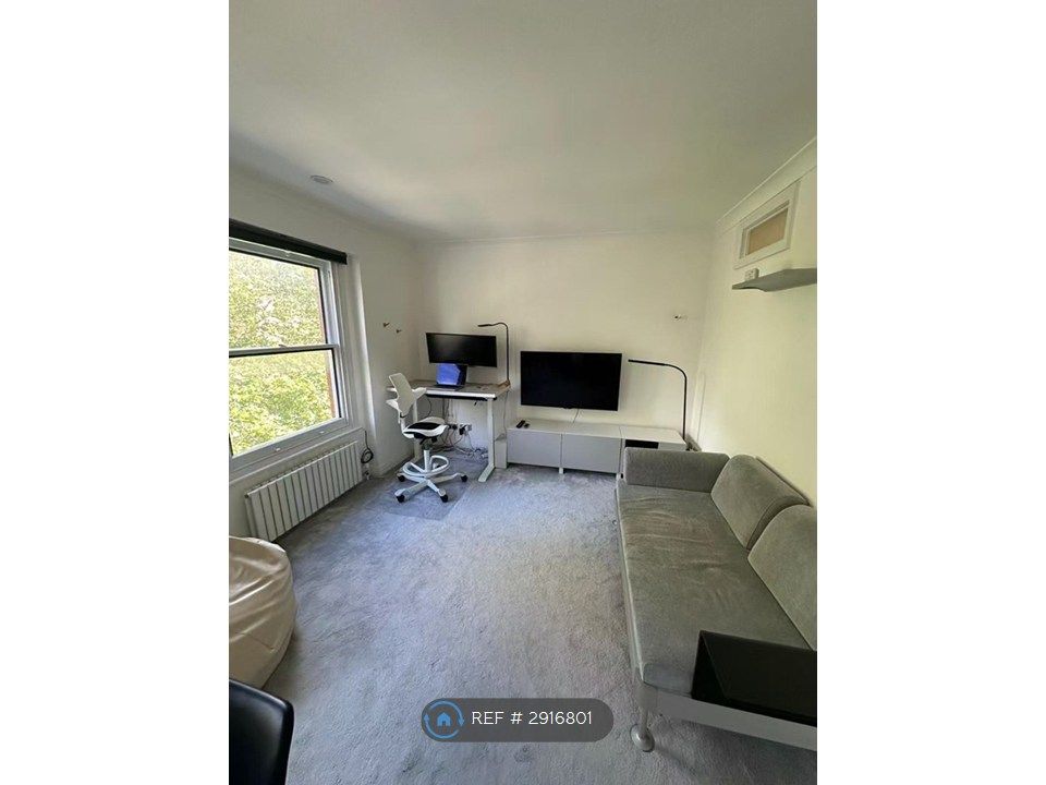 Property photo 3 of 5