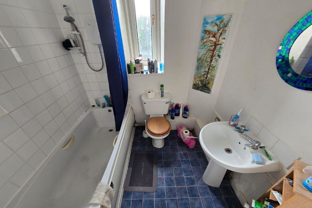 Additional image 5 of 1 bed flat for sale11, Main Street, Flat 2, Campbeltown PA286Ad PA28