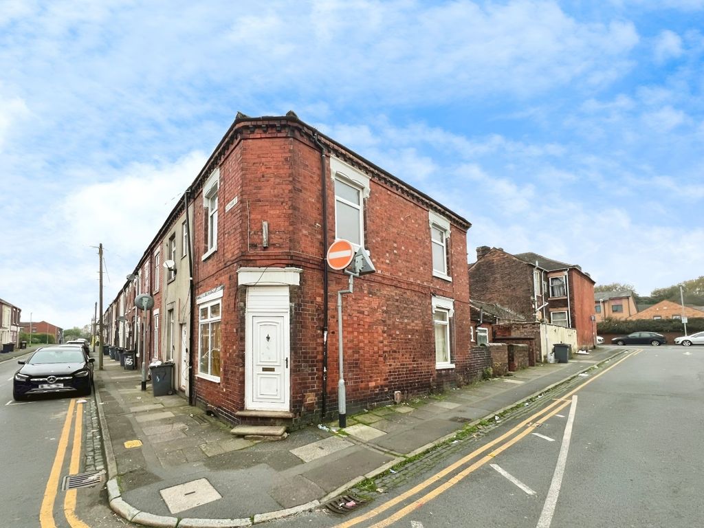Property photo 1 of 12 Picture No. 02
