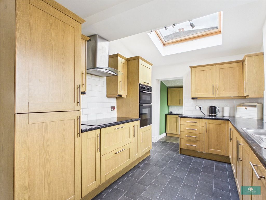 Property photo 3 of 31 Picture No. 08