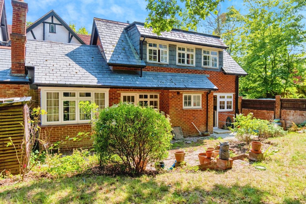 Property photo 1 of 17 Photo