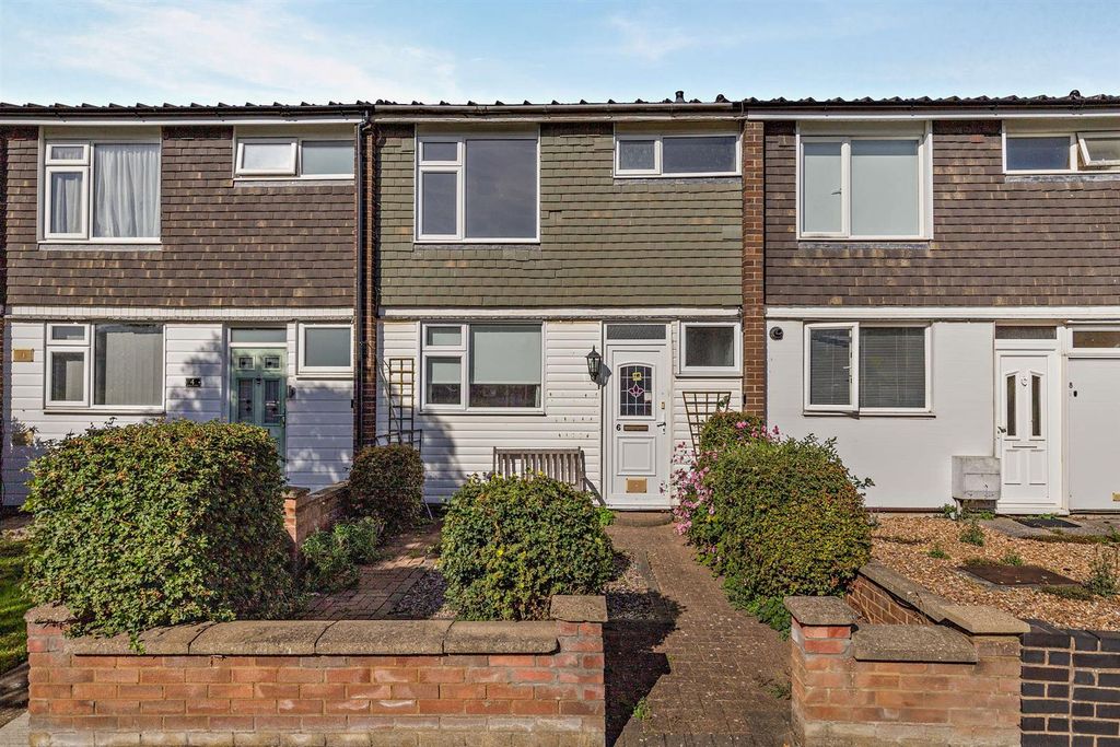 Property photo 1 of 12