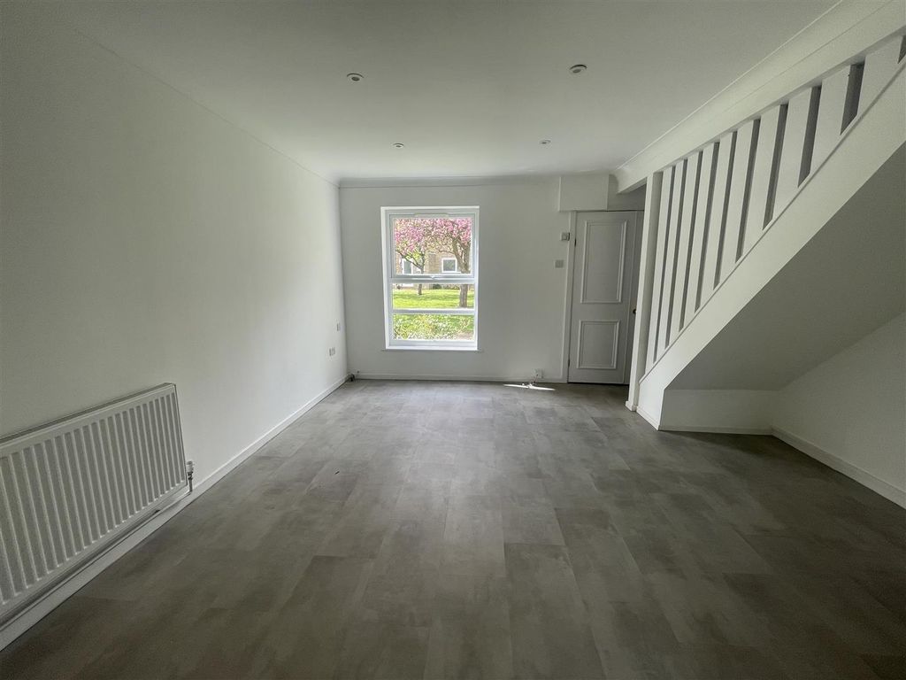 Property photo 2 of 10 Lounge Towards Front.Jpeg