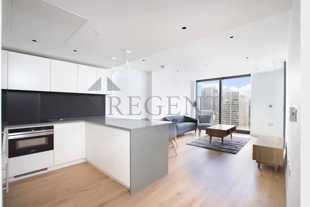 Property photo 1 of 8 (Main)