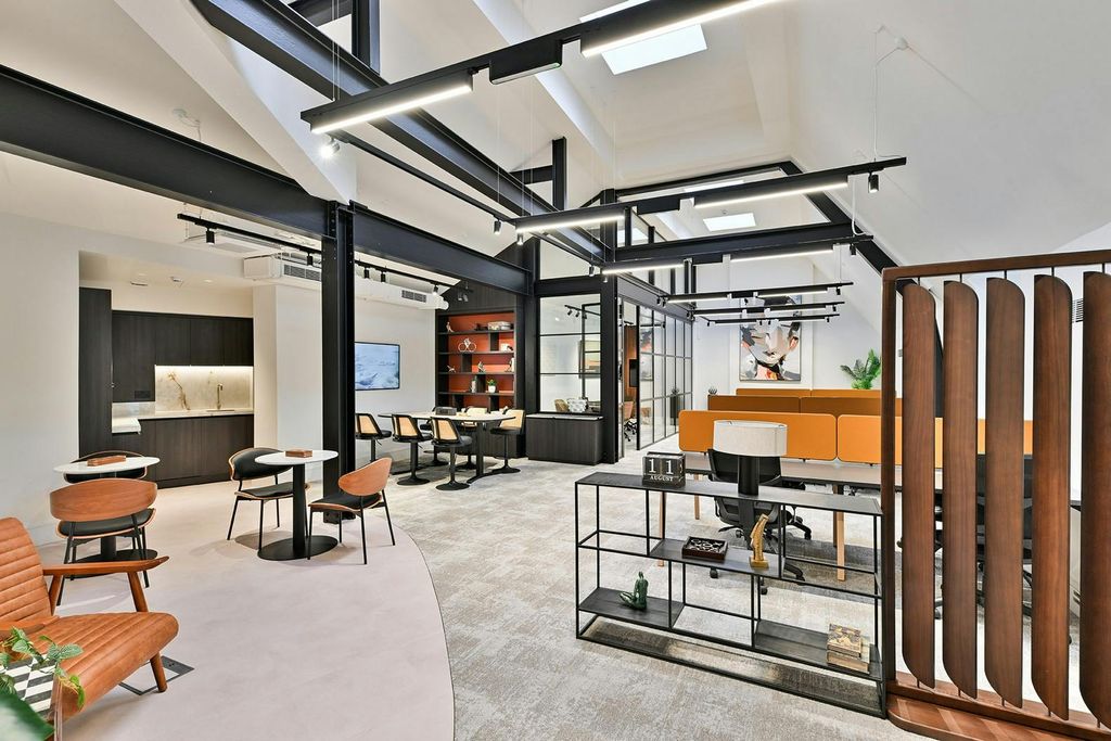 Property photo 1 of 21 3rd Floor