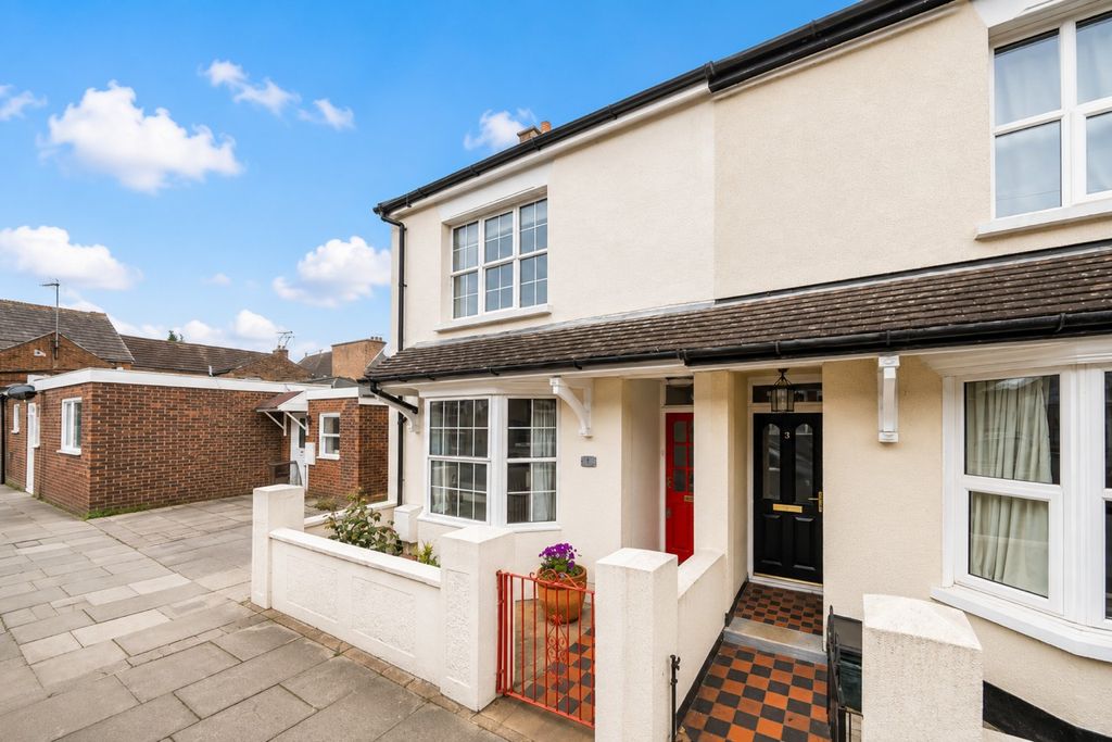Property photo 1 of 14
