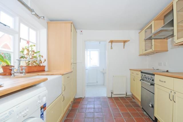 Property photo 1 of 9 4