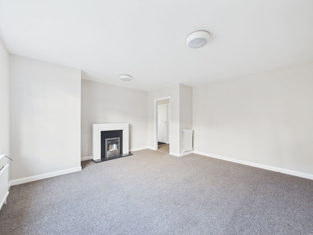 Property photo 3 of 12 Photo 16