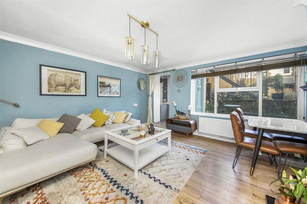 Property photo 2 of 5