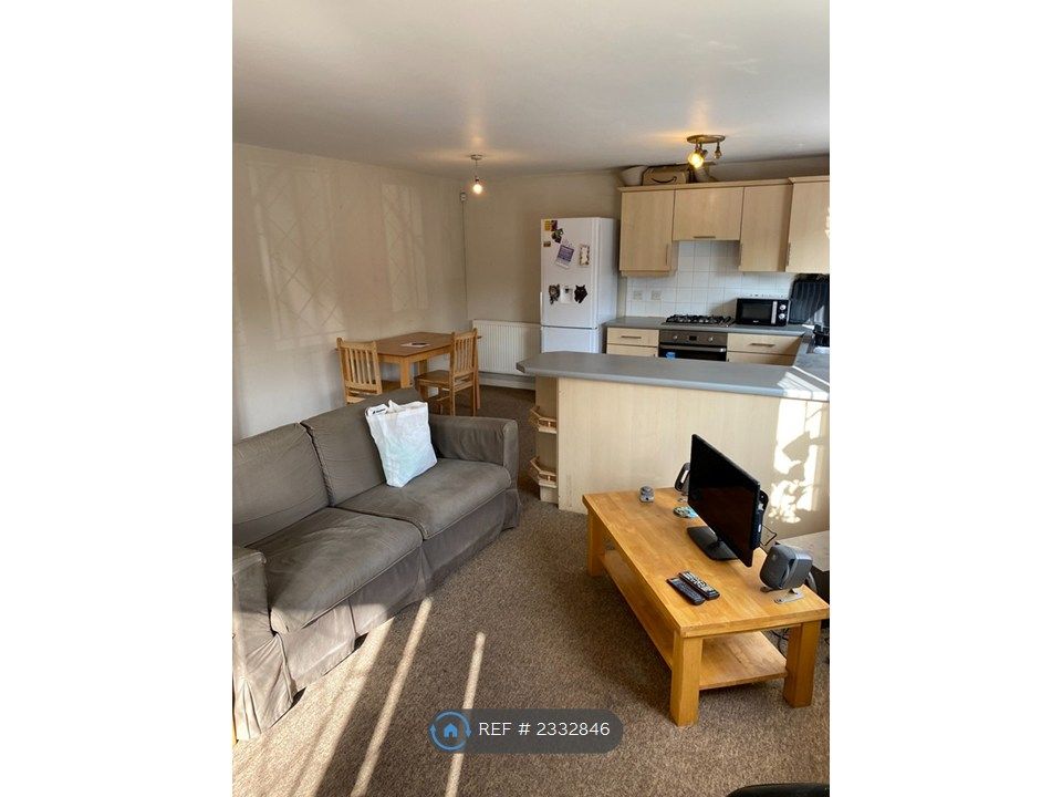 Property photo 3 of 11 Living Area