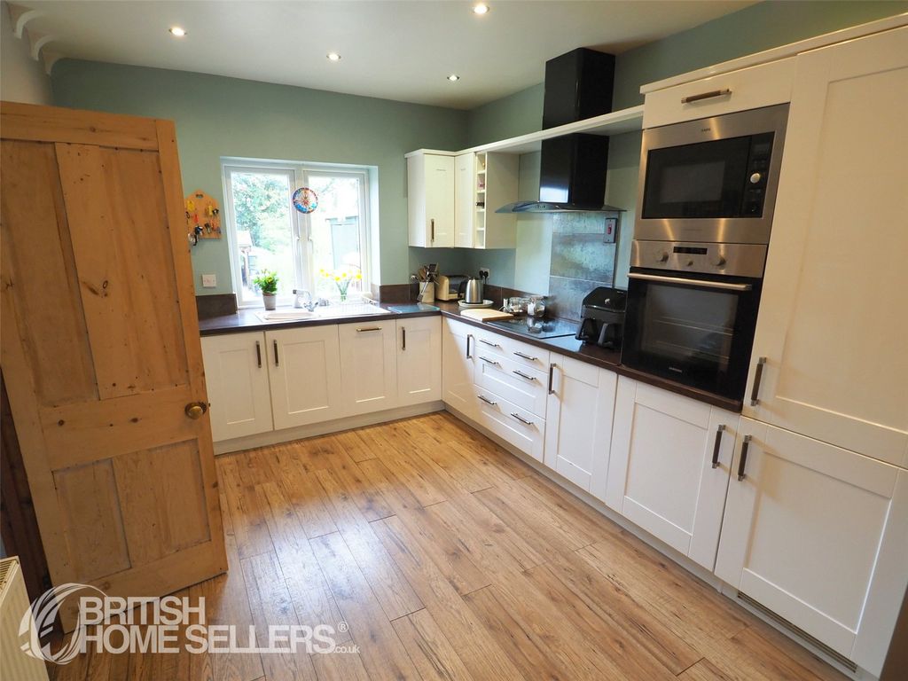 Property photo 3 of 20 Picture No. 07
