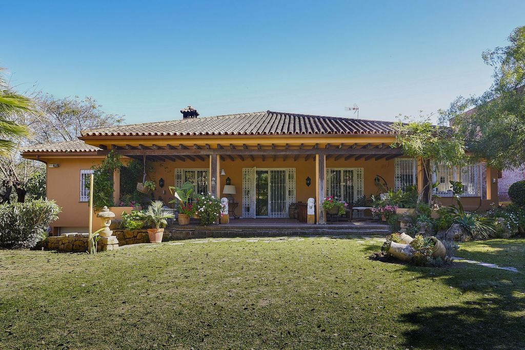 Property photo 2 of 10