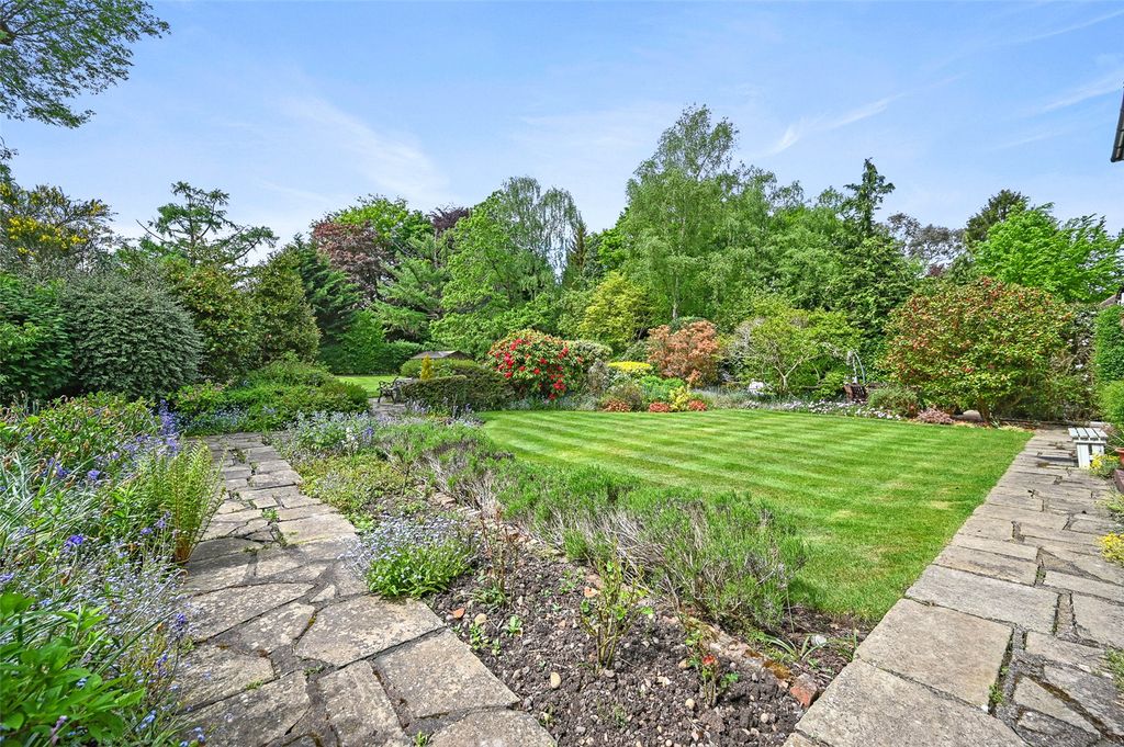 Property photo 2 of 12 Picture No. 45