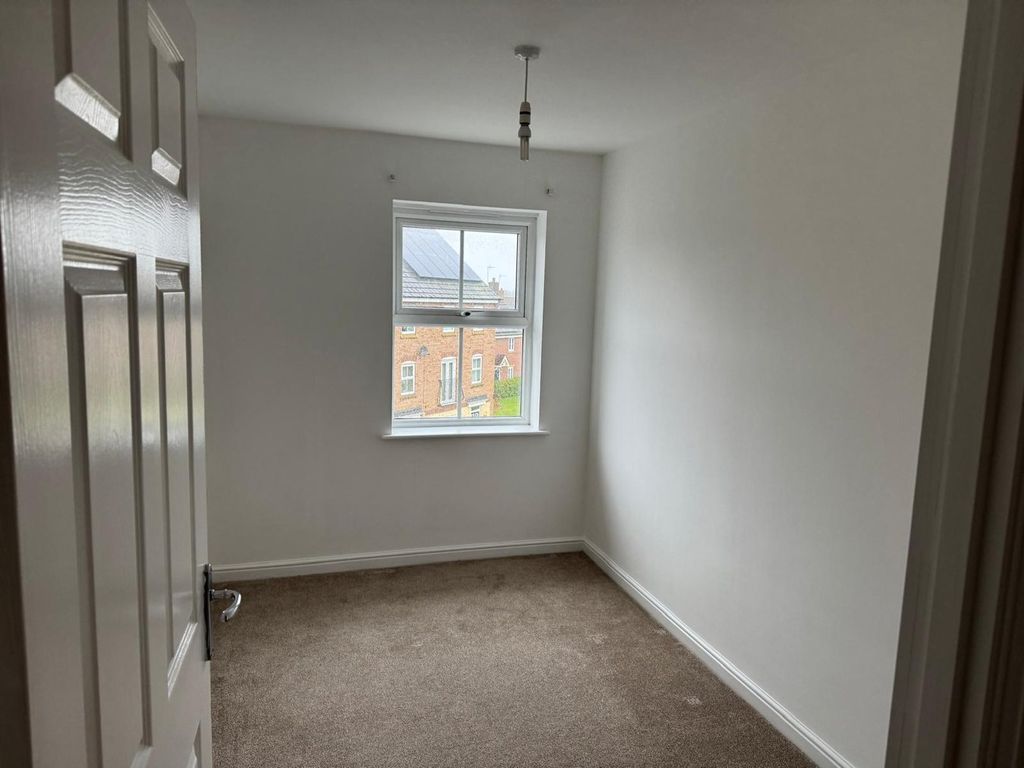 Additional image 21 of 2 bed flat for saleFieldfare Close, Corby NN18