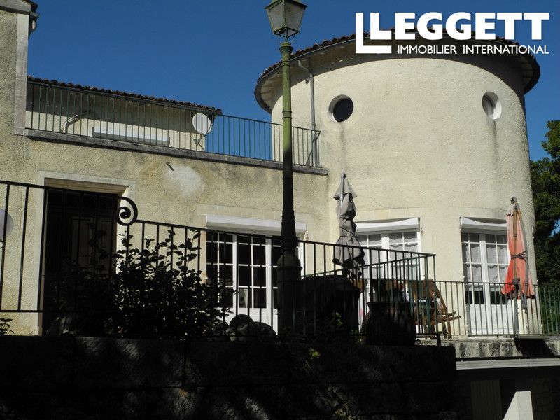 Property photo 3 of 10