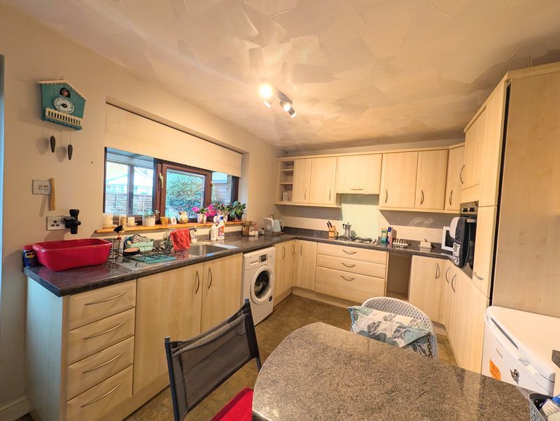 Property photo 3 of 18 Photo 15