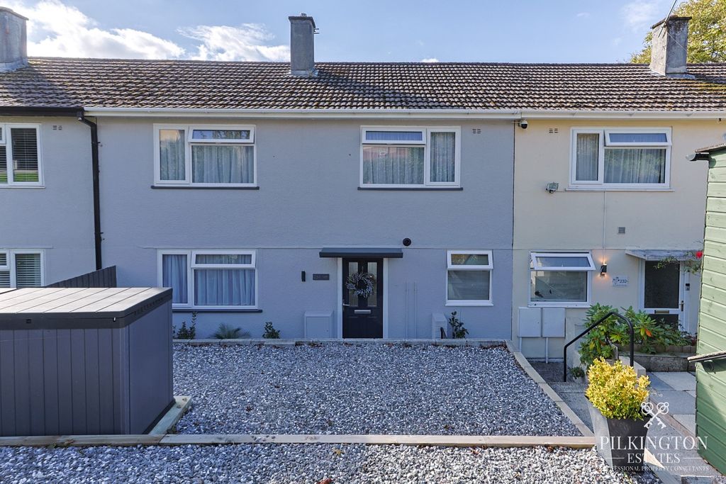 Property photo 1 of 17 5718750