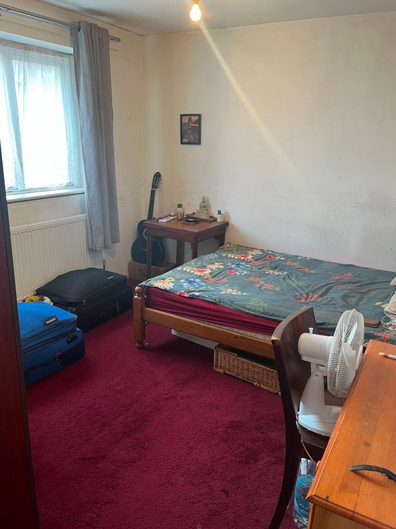 Property photo 2 of 4