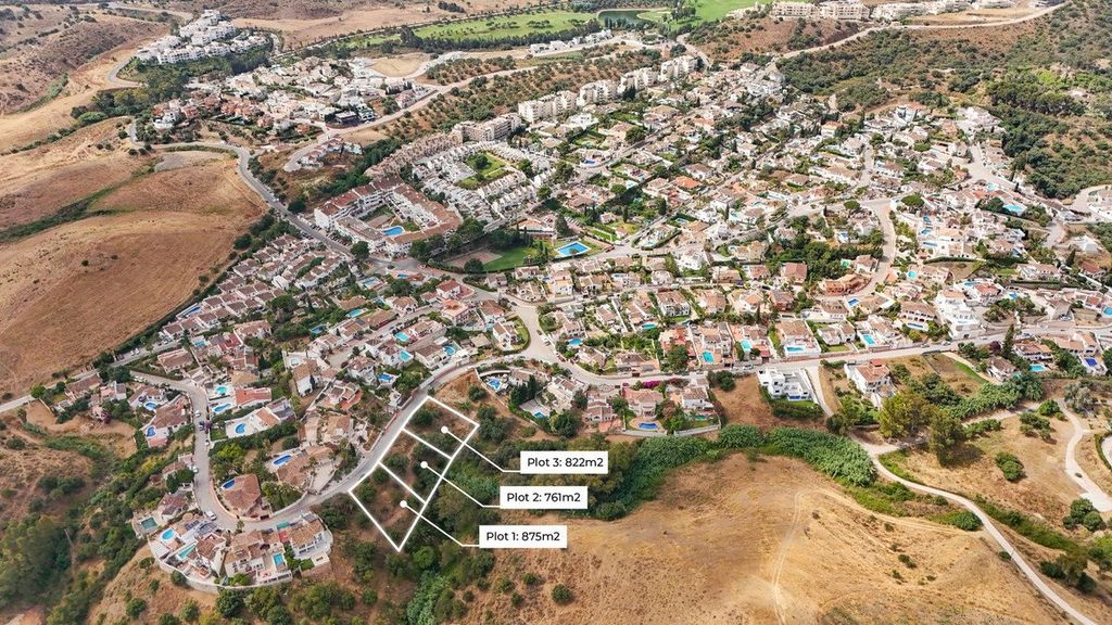 Property photo 1 of 5 Plot, Cerros Del Aguila
