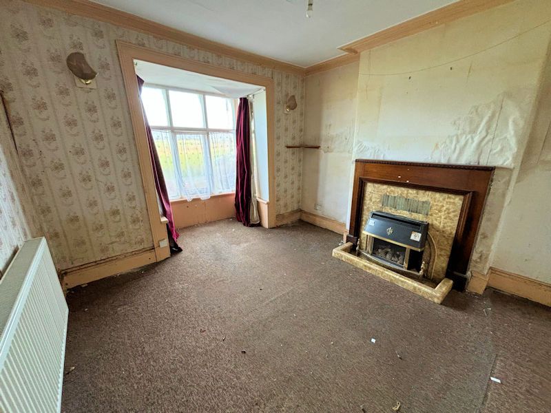 Property photo 3 of 27