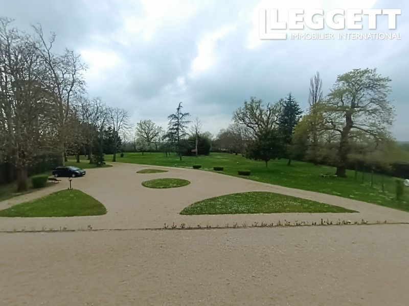 Property photo 3 of 10