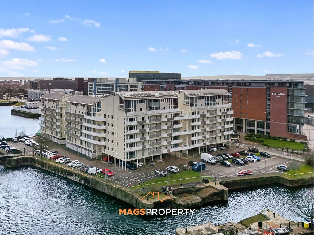 Property photo 3 of 20