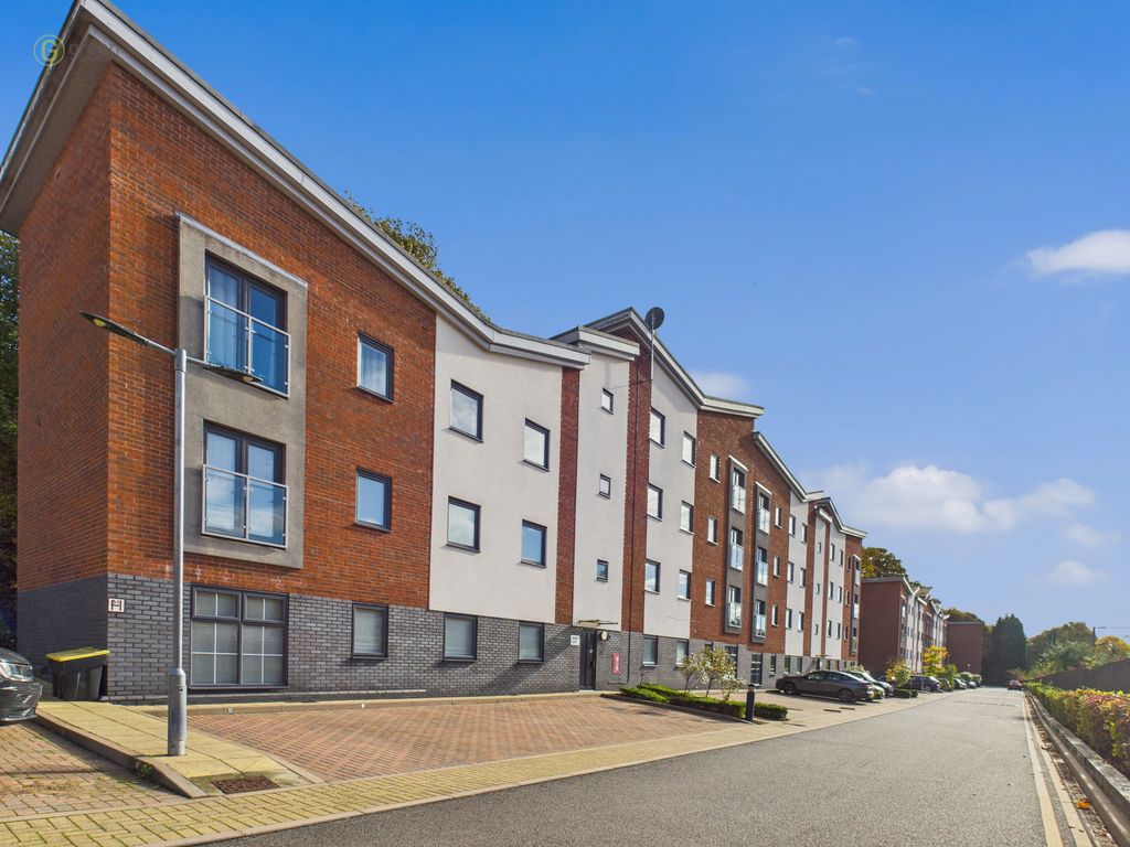 Property photo 1 of 10 Cam03830G0-Pr0232-Still003