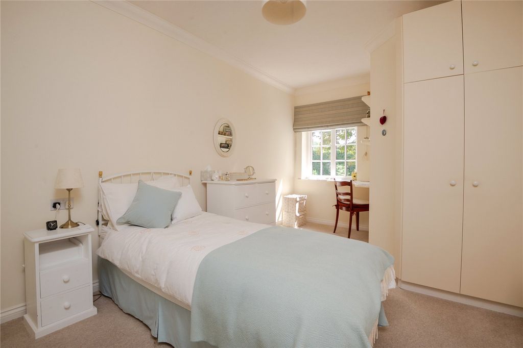 Property photo 3 of 19 Picture No. 6