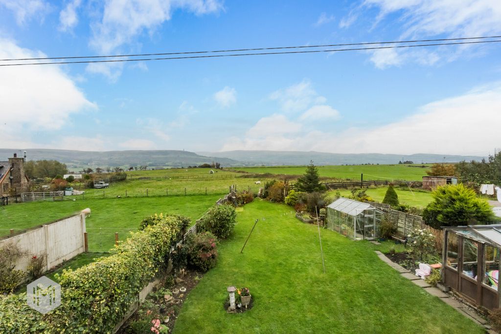 Property photo 2 of 21 Picture No. 08