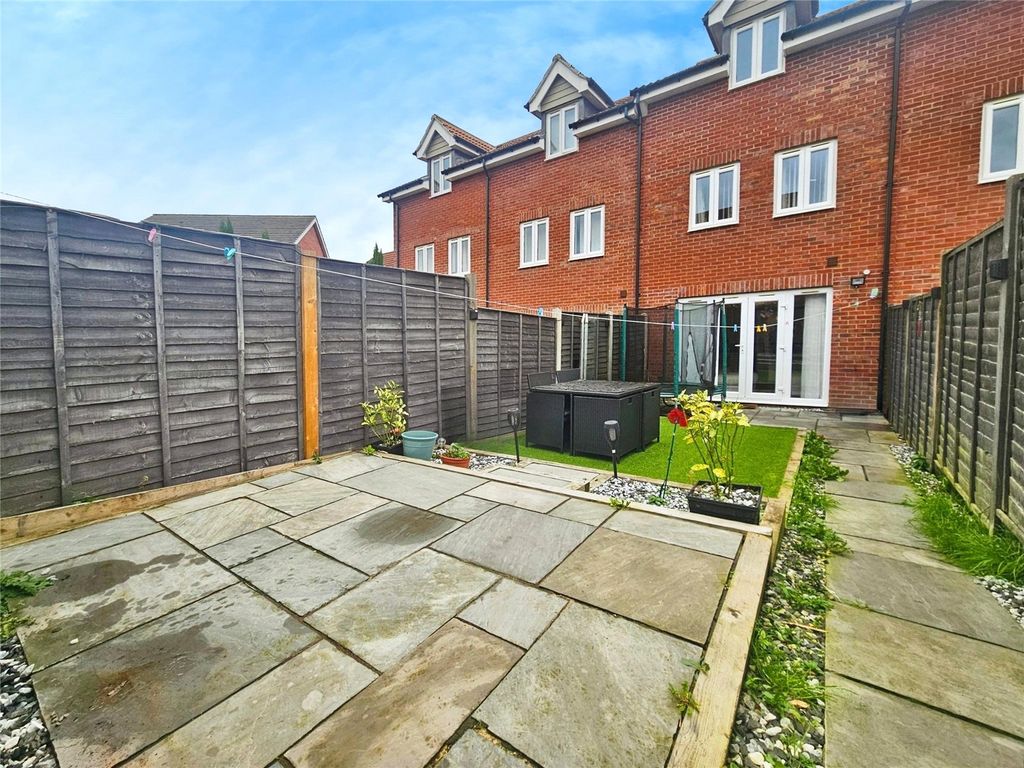 Property photo 3 of 13 Picture No. 14