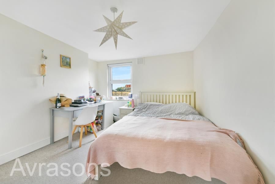 Property photo 3 of 11