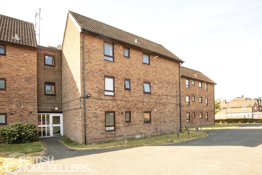 Property photo 2 of 6 Picture No. 05