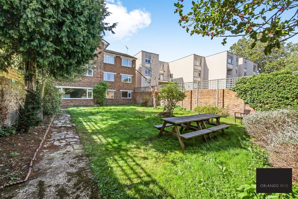 Property photo 2 of 16 Orchard Court, 4 Victoria Rise - Mtxibudxnlutdtkqk