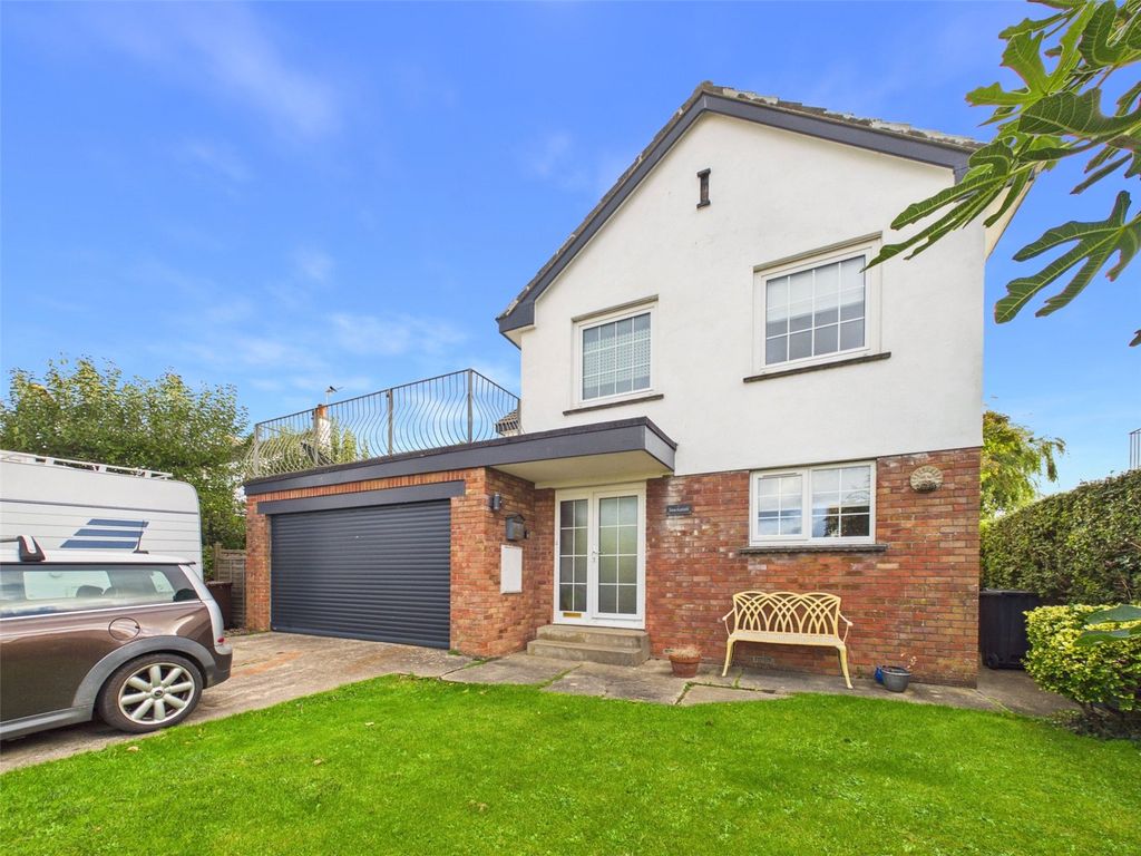 Property photo 2 of 16 Picture No. 02