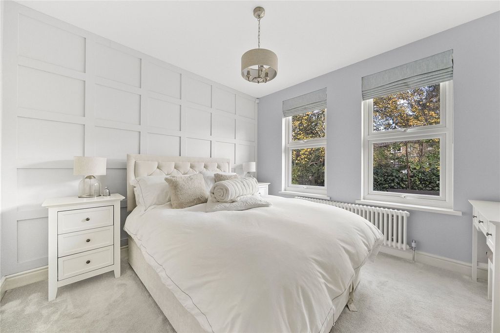 Property photo 3 of 12 Picture No. 14