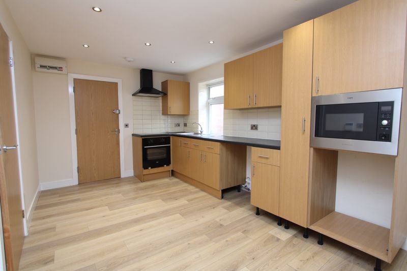 Property photo 1 of 7 Photo 2